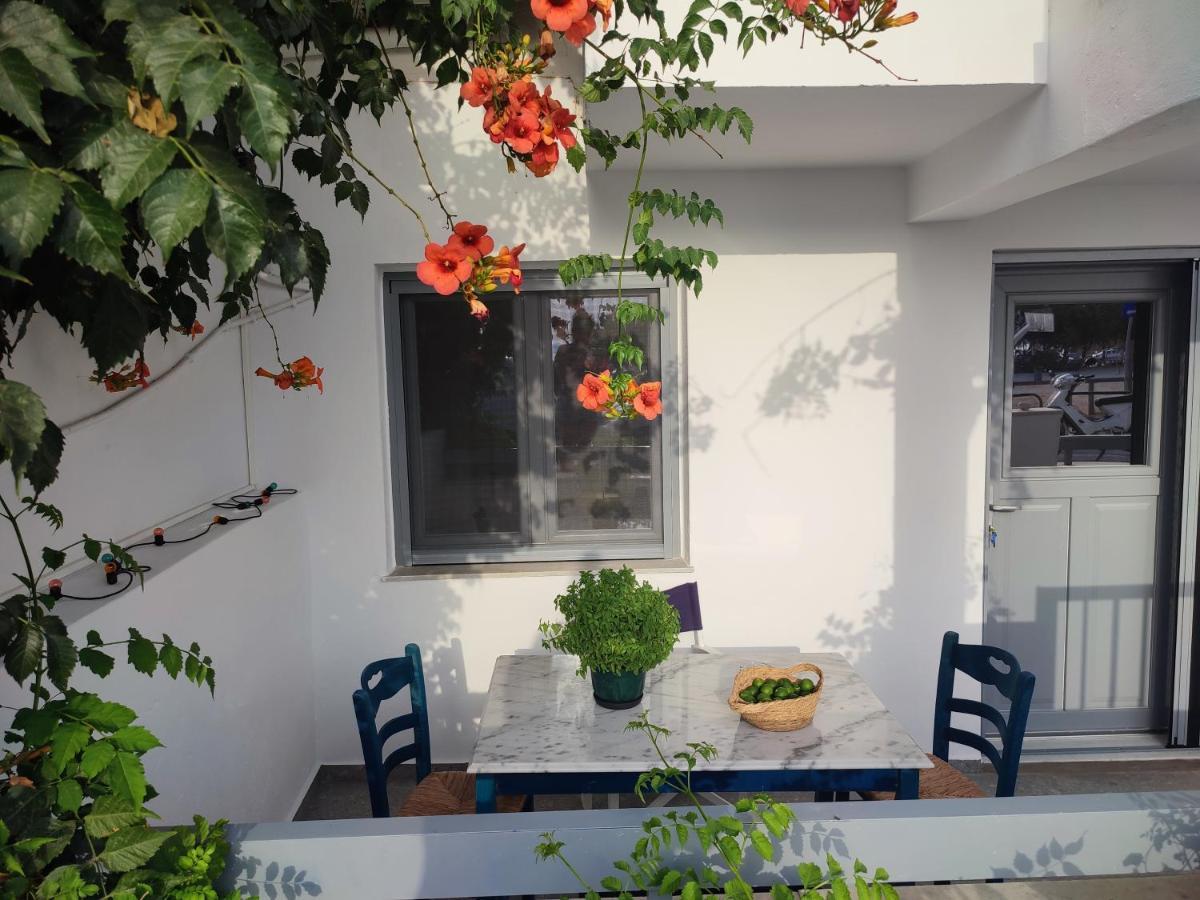 Charming Cozy Suites Naxos City Экстерьер фото