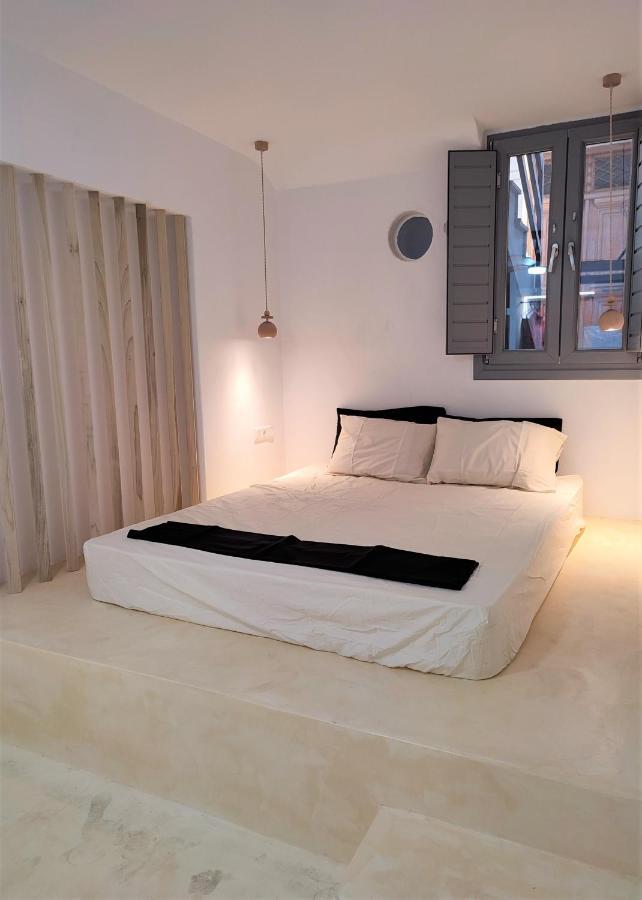 Charming Cozy Suites Naxos City Экстерьер фото