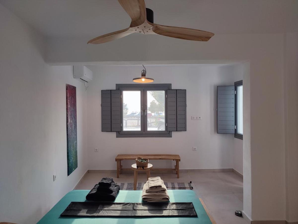 Charming Cozy Suites Naxos City Экстерьер фото